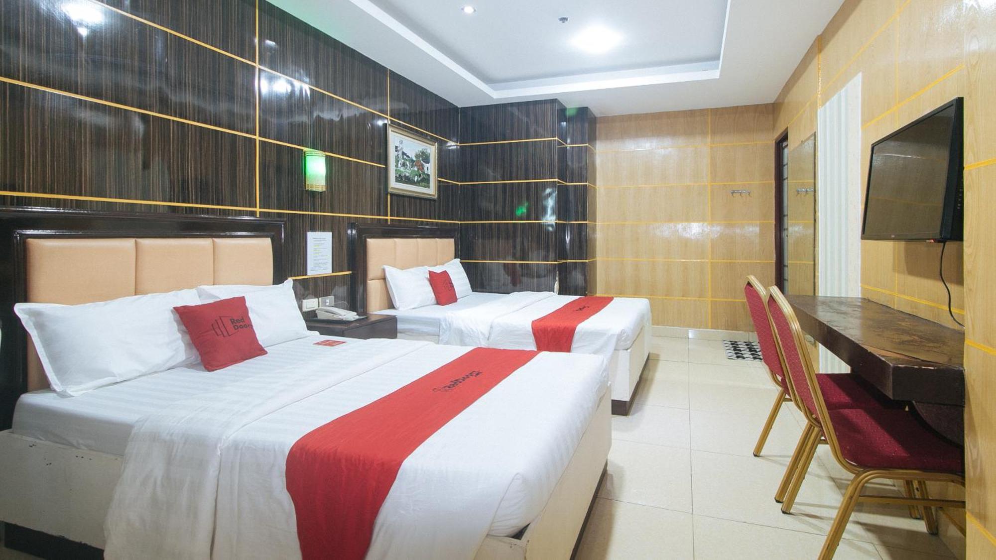 Reddoorz At Winter Hotel Araneta Quezon City Eksteriør billede
