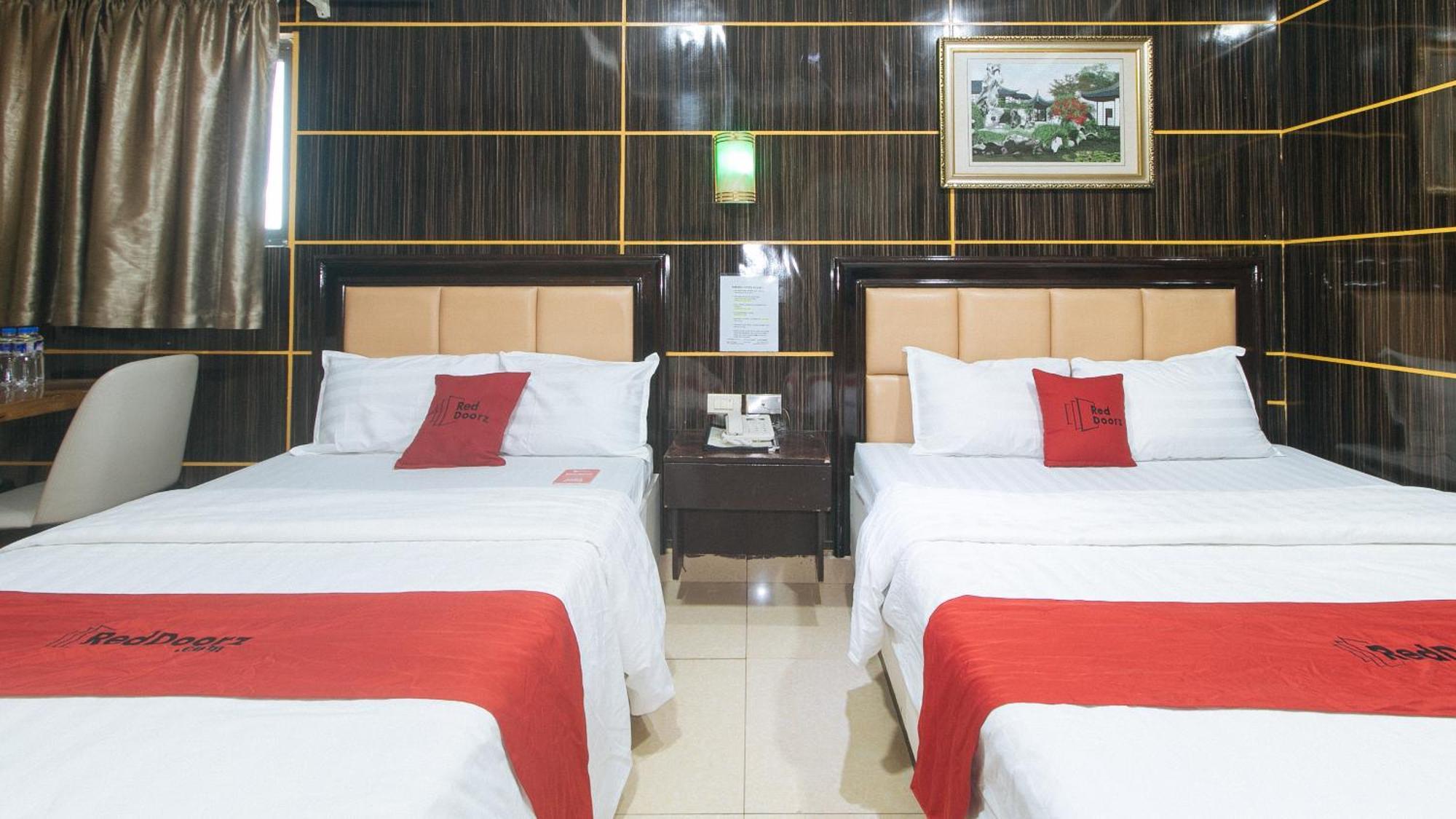 Reddoorz At Winter Hotel Araneta Quezon City Eksteriør billede