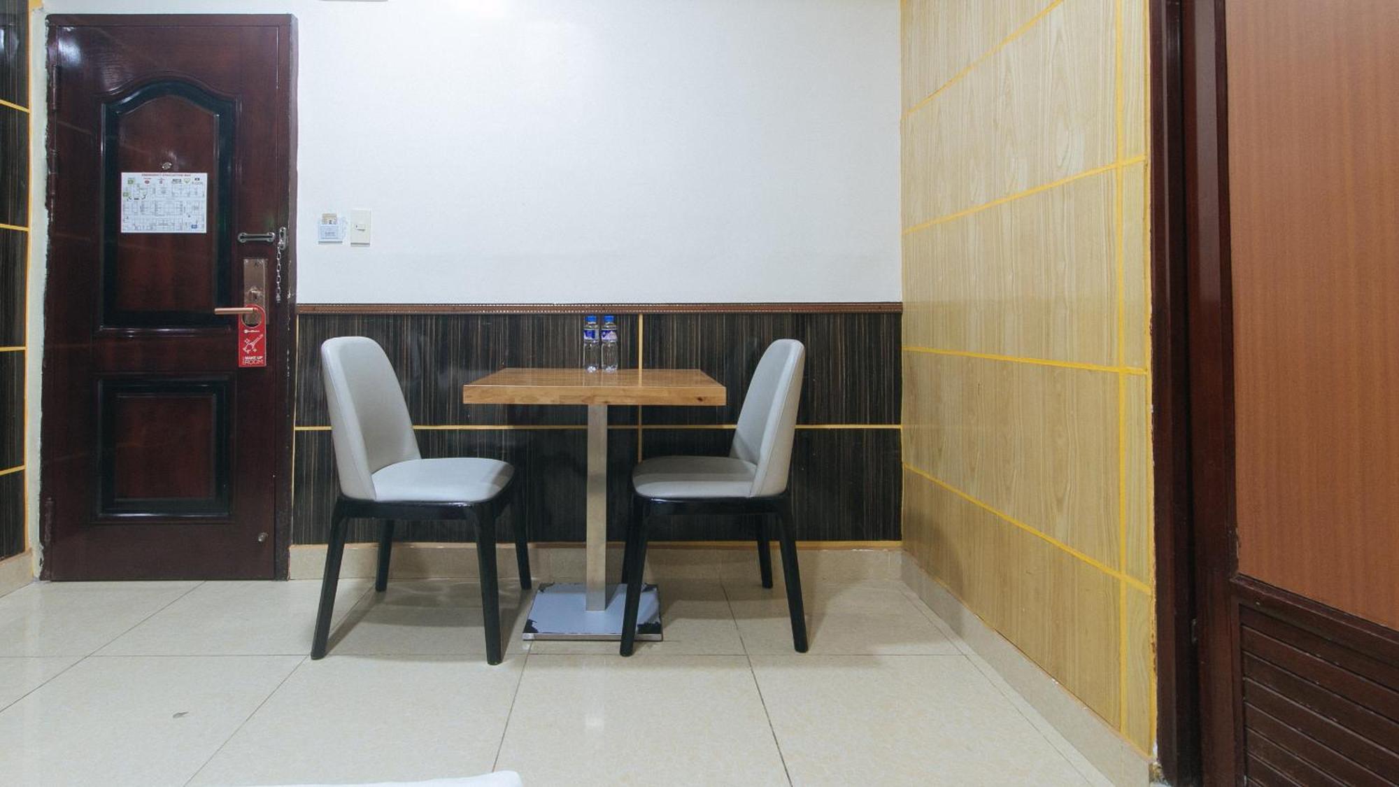 Reddoorz At Winter Hotel Araneta Quezon City Eksteriør billede