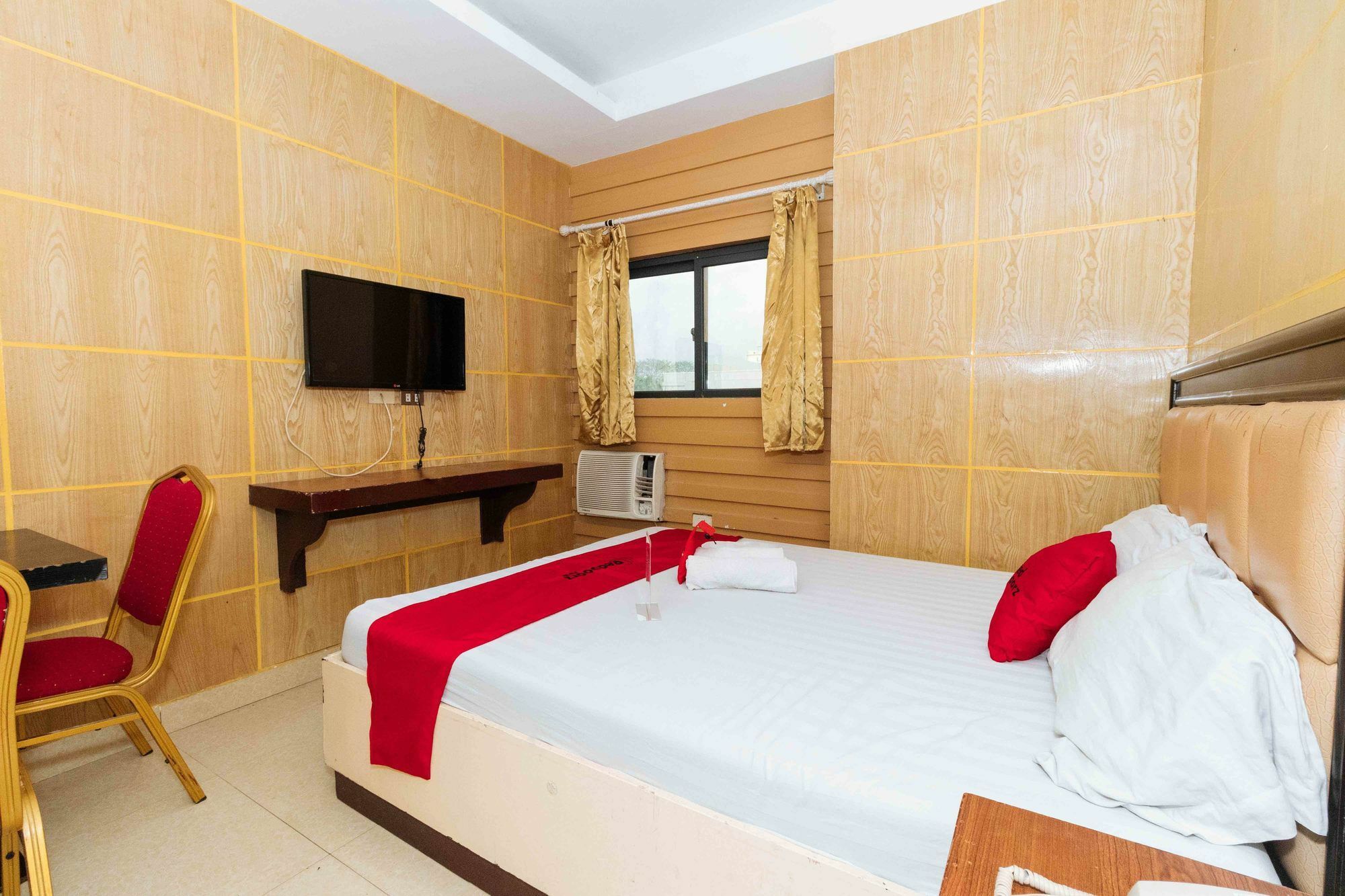 Reddoorz At Winter Hotel Araneta Quezon City Eksteriør billede
